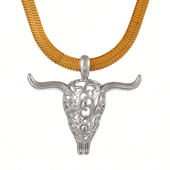 Western Cowboy Women's Horseshoe Bull Head Necklace - Picture 5 of 6